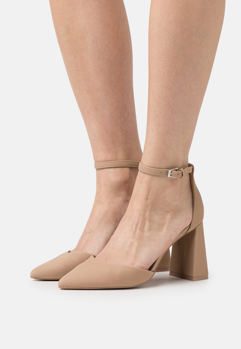 Call it Spring LAURRAINE High heels dark beige/beige Zalando.ie