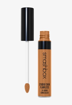STUDIO SKIN FLAWLESS 24 HOUR CONCEALER 8ML - Concealer - ba7b4e- medium dark warm