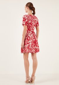 LELA REGULAR FIT - Day dress - bordeaux