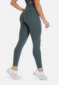 SQUATPROOF NIMBLE HIGH WAIST - Leggings - deep jade