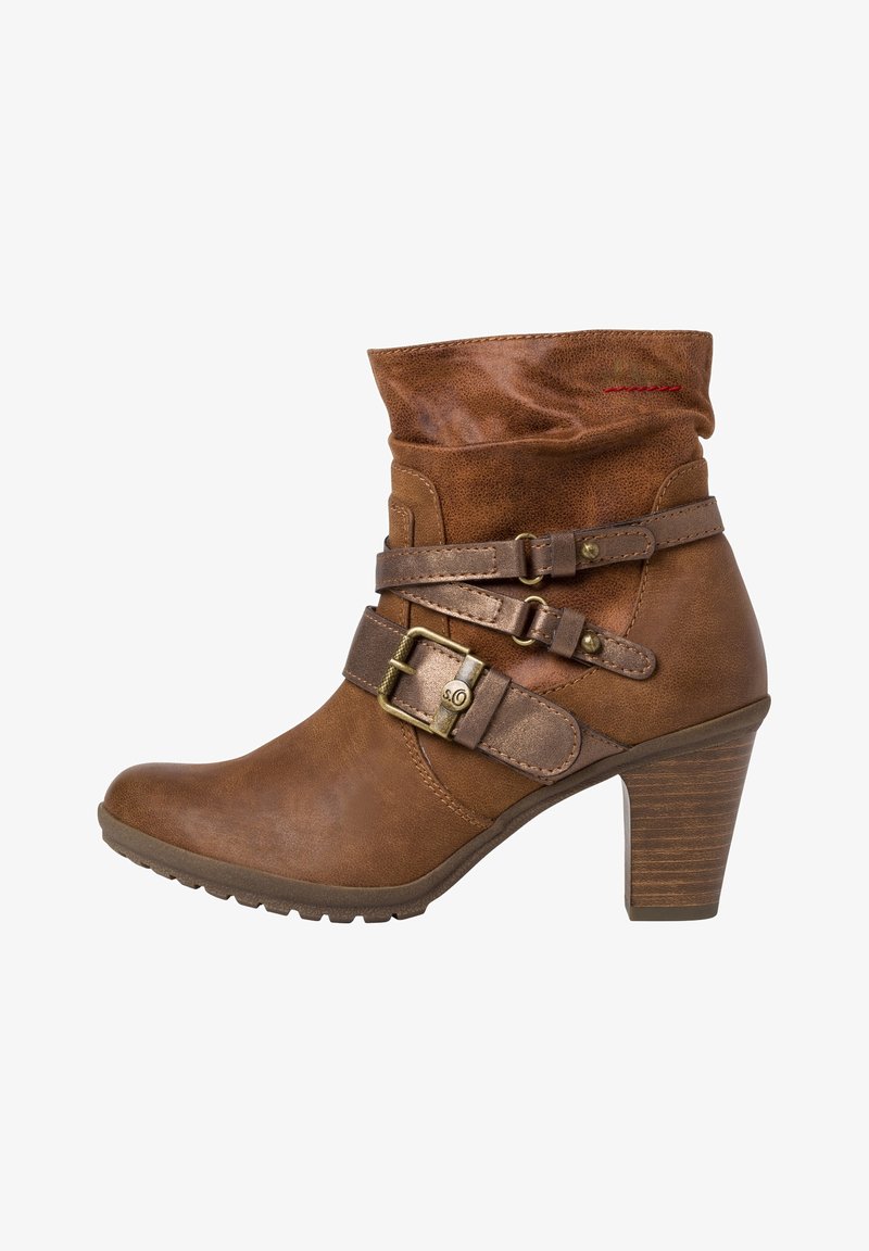 Bottines en cuir marron avec un revers roulé, deux boucles et une surface texturée. Dotées d'un talon haut et d'un design à bout rond.