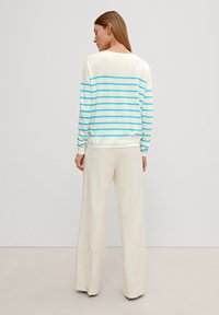 comma Strickpullover - türkis