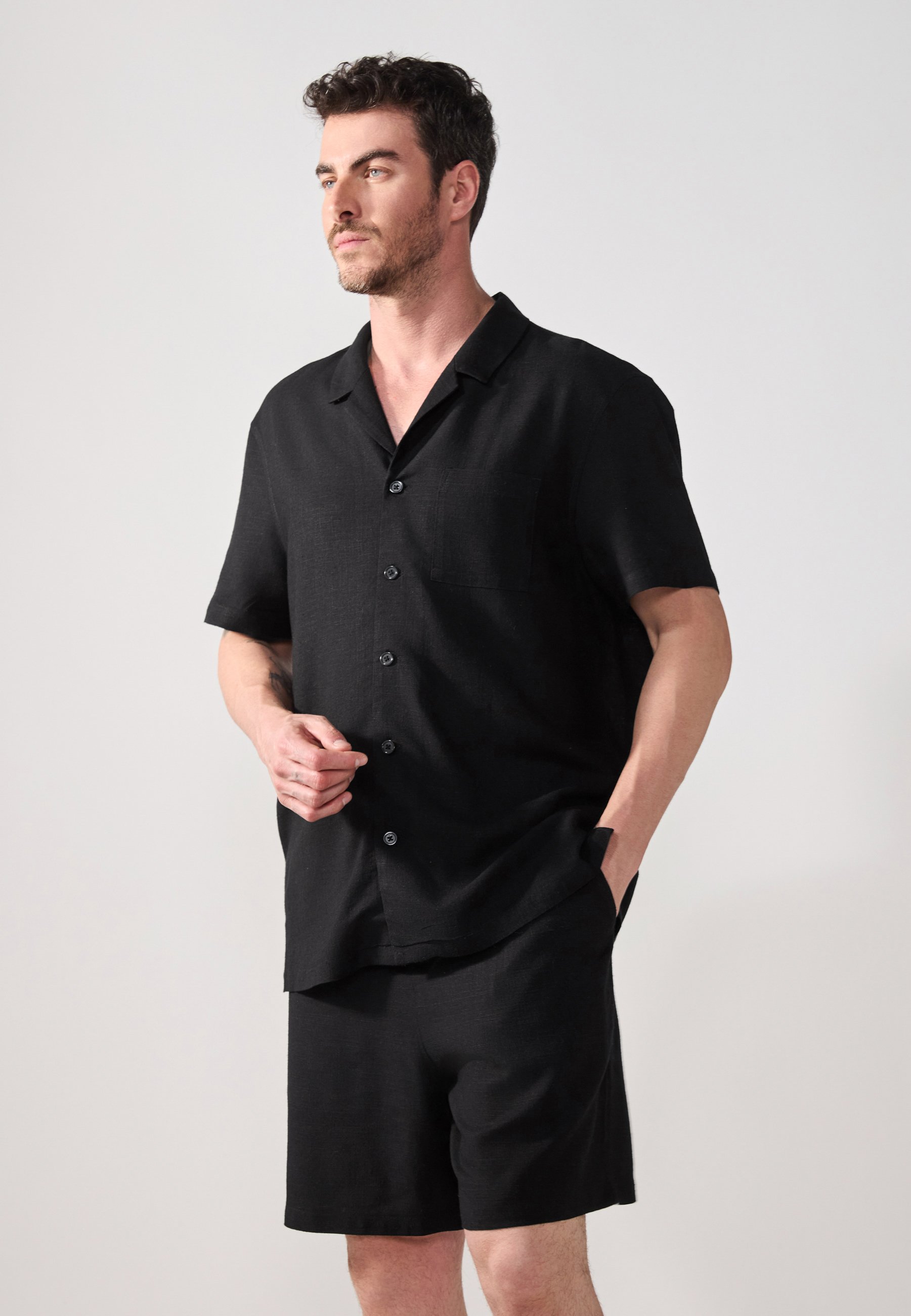 Pier One SET - Pyjama set - black - Zalando.co.uk