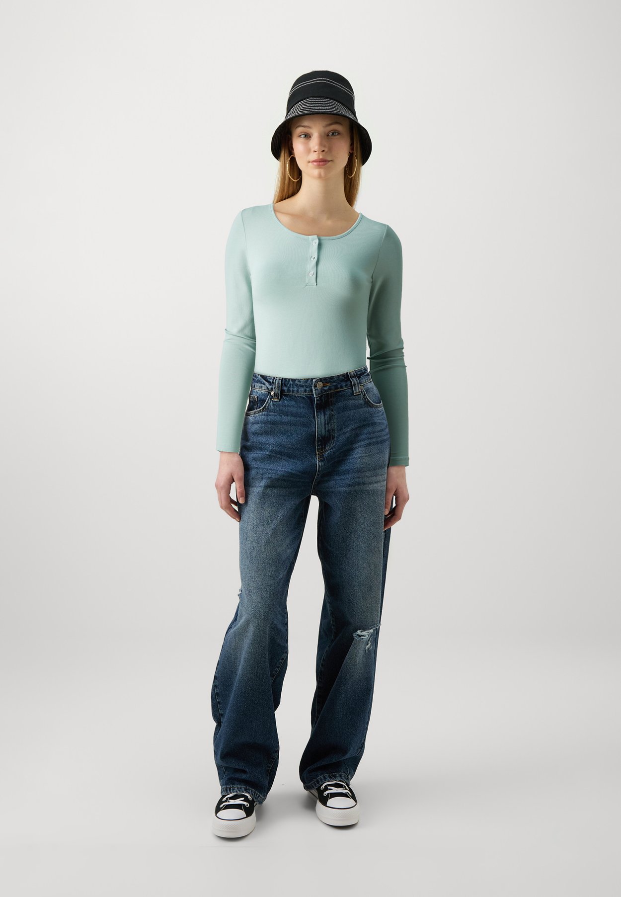 ONLLIVE LOVE PLACKET
