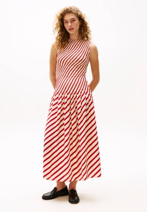 TH X SOFIA RICHIE GRAINGE FLUID STRIPE DRESS - Maxi dress - medium red