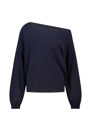 Pull bleu marine à manches longues avec encolure large bateau et poignets et ourlet côtelés ajustés sur un fond blanc uni.