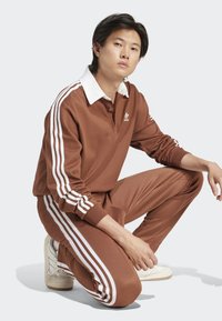 adidas Originals CLASSIC TP - Tréningruha alsók - preloved brown