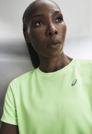 ASICS CORE SS - Športové tričko - green