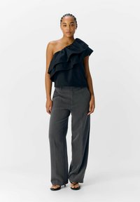 Object ONE-SHOULDER - Bluse - black