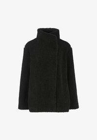 Valittu, black
