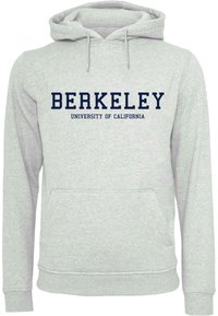 Szürke kapucnis pulóver elülső zsebbel, állítható kebelkapucnival, kék színű nyomtatott felirattal: "BERKELEY" és "CALIFORNIAI EGYESÜLT ÁLLAMOK EGYETEME".