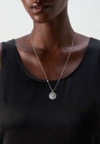 Guess - Naszyjnik