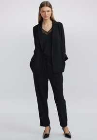Ipekyol ACCENTED - Short coat - black