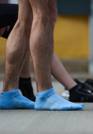 LONG DISTANCE RUNNING LOW-CUT 5 PACK - Trainer socks - light blue