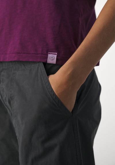 rag & bone LEYTON WORKWEAR PANT - Kelnės - black