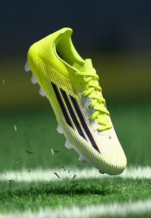 F50 LEAGUE 2G/3G ARTIFICIAL GROUND UNISEX - Zapatillas fútbol para césped artificial - team solar yellow 2/core black/lucid red