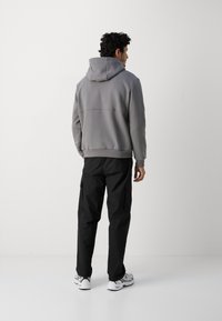 Thumbnail Image 5