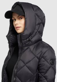 khujo HELVI - Téli kabát - schwarz