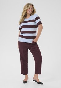 Kaffe Curve LIZZY STRIPED - Triko s potiskem - windsurfer   fudge wide stripe
