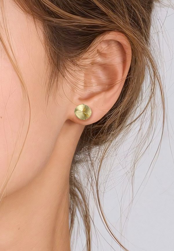 BLATT BLÜTENFORM FLORALES DESIGN ZART ELEGANT NATURSTIL - Ohrringe