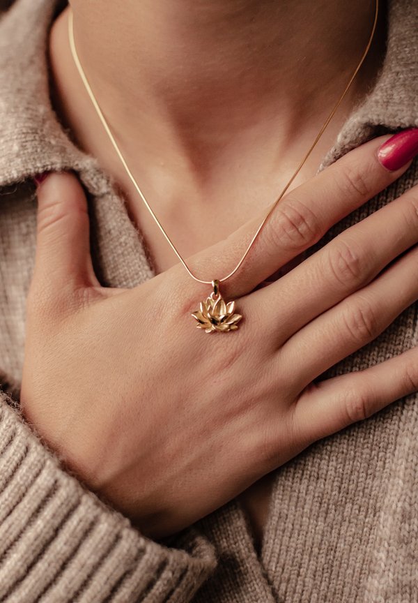 LOTUS - Halskette