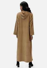 Elara Vestido largo - beige