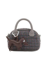 Liten handväska med grå och brun houndstooth-mönster, grå handtag och en brun hundformad nyckelring fäst på framsidan.