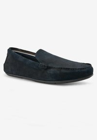 Mørkeblå ruskinds loafers med en struktureret overflade, syet detaljer og en fleksibel gummisål. Har et slip-on design for nem påtagning.