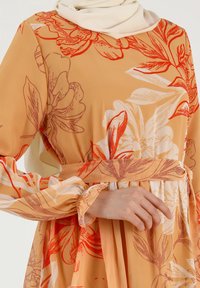 Modanisa FLORAL DESIGN MODEST REFKA - Maxi šaty - multi coloured