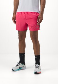 Nike Performance CHALLENGER - Športové šortky - aster pink/dark pony/black/silver