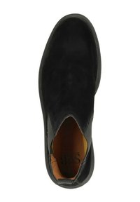 Bottines noires en daim avec une texture lisse. Comprend des panneaux latéraux en élastique et un bout rond. L'intérieur est brun avec une branding subtile.