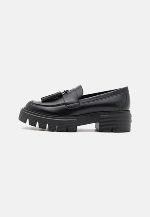 Stuart Weitzman NOLITA TASSEL LOAFER - Cipele na petu s platformom - black