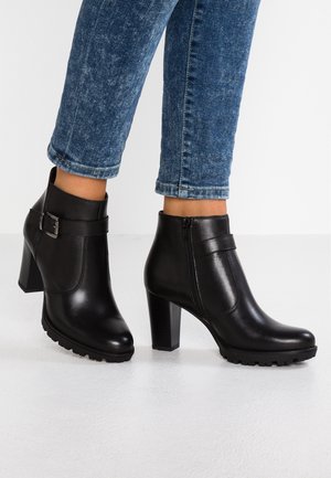 Enkelkaarsjes - black