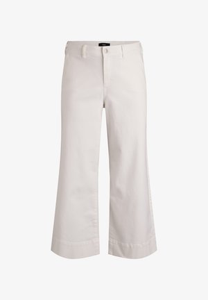 Zizzi, MYRA JEANS MIT HOHER TAILLE UND WEITER PASSFORM - Wide leg - weiß