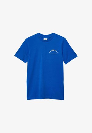 T-shirt bleu à manches courtes avec col rond, petites inscriptions blanches "Friday's Soccer Club" sur la poitrine à gauche.