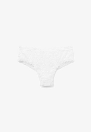 Witte kanten string met een golfvormige tailleband en bloemenpatroon. Zachte textuur, met ingewikkelde details in de hele stof.