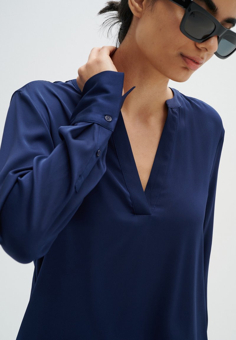 InWear LikoIW Premium Silk - Bluse - midnight magic/dunkelblau 