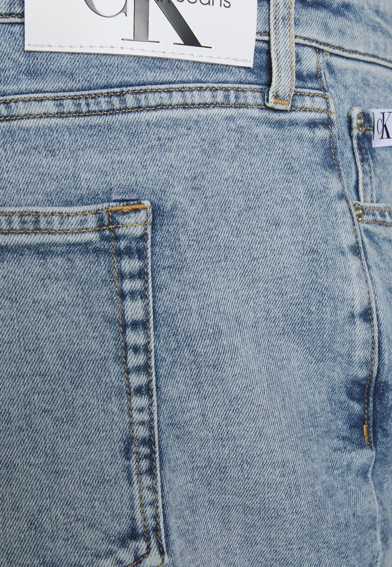 Herren Skinny Fit | Calvin Klein Jeans Plus REGULAR Jeans Shorts denim light/light-blue denim - WU93075 Herren Skinny Fit | Calvin Klein Jeans Plus REGULAR Jeans Shorts denim light/light-blue denim - WU93075
