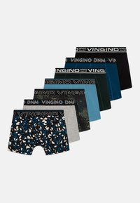 Sada siedmich boxeriek v rôznych farbách: modrá, čierna, šedá, zelená a vzorovaná; elastický pás so značkou "VINGINO".