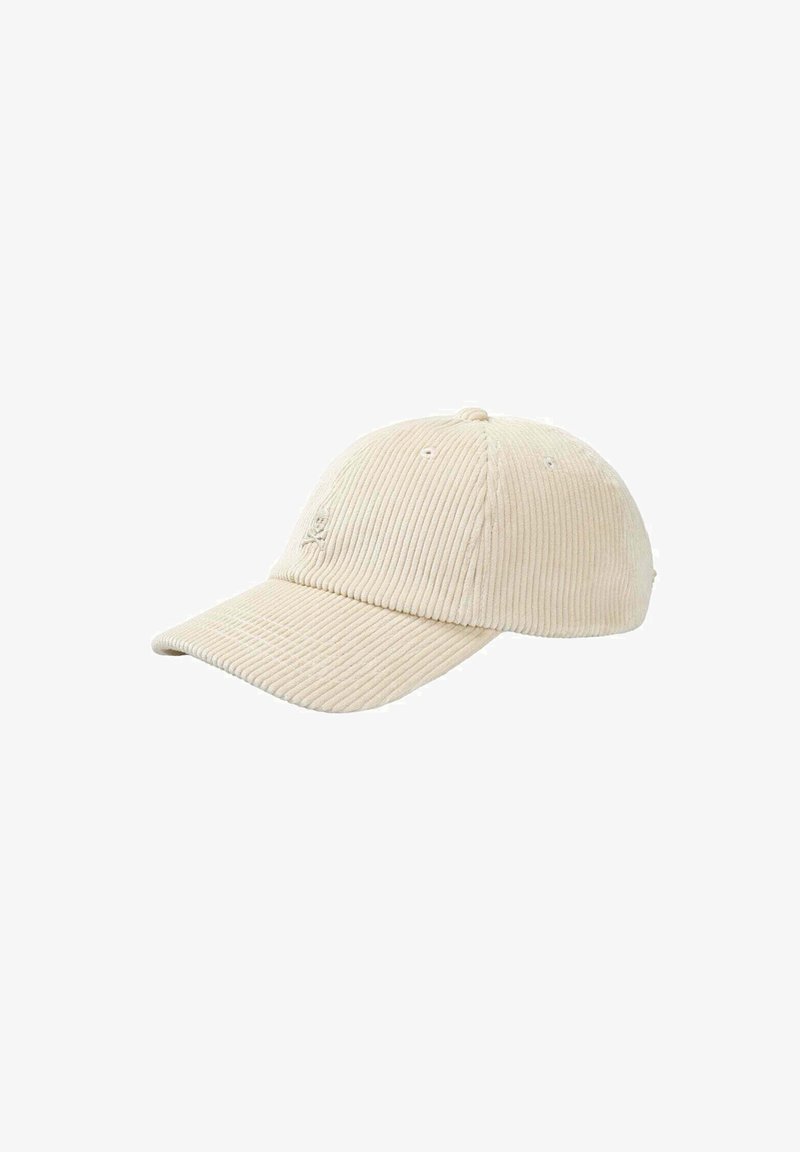 Gorra de pana en color beige claro con visera curva, que presenta un pequeño logo bordado en la parte delantera y seis ojales de ventilación.