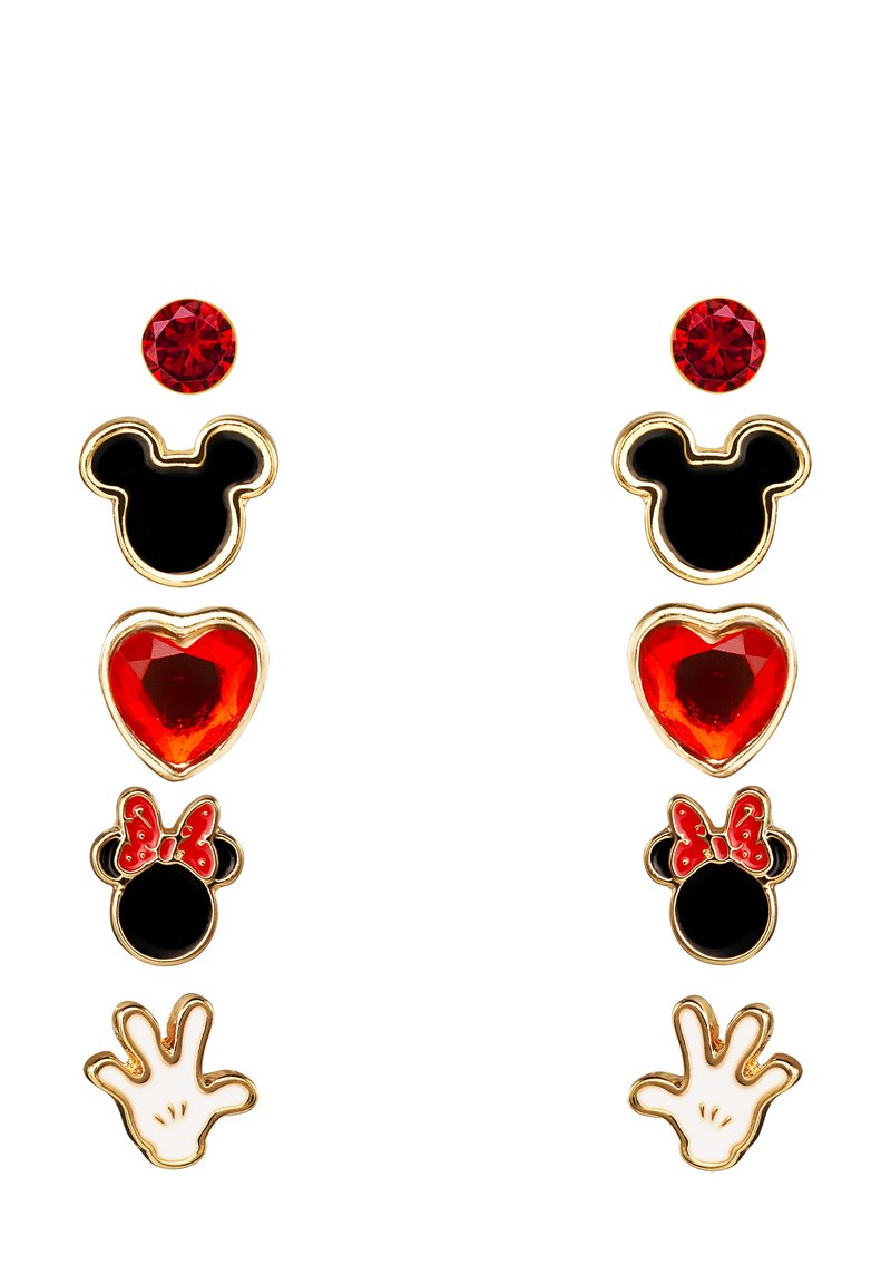 Orecchini in tonalità oro con forme di Topolino smaltate in nero e rosso, strass rossi e un motivo a mano bianca. Texture con finiture lisce e lucide.