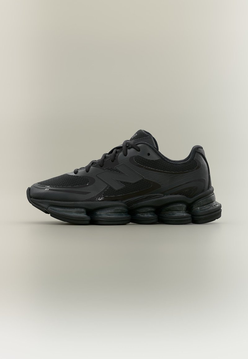 U2000 black