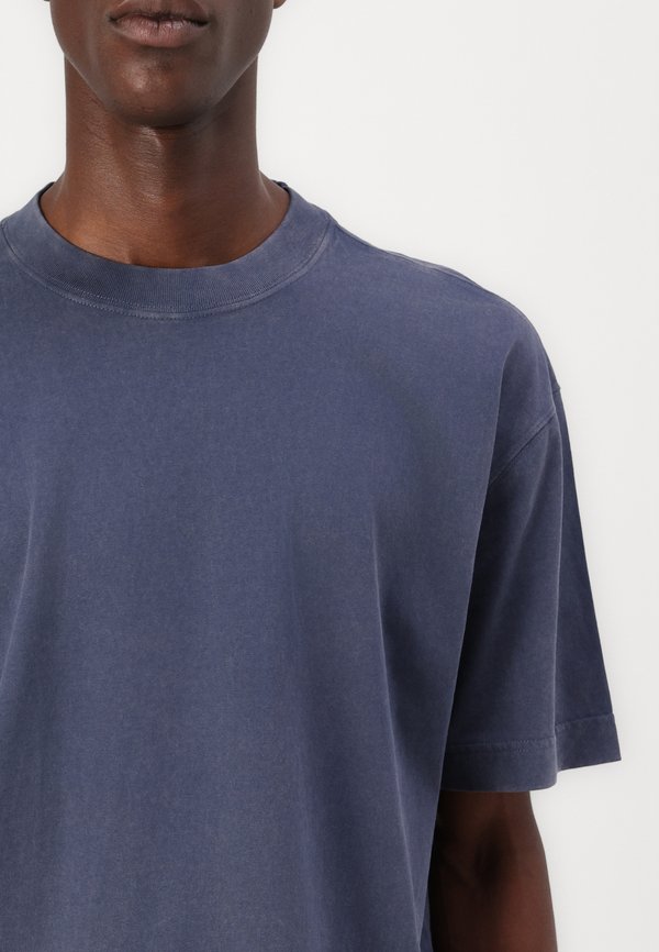 BOXY 3 PACK - Basic T-shirt3