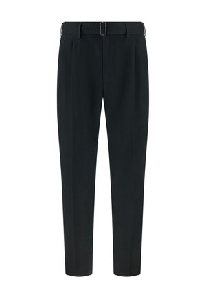 Pantalones negros a medida con un cinturón negro a juego que presenta una hebilla metálica rectangular, diseño de pierna recta.