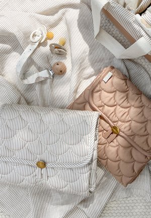 Cam Cam Copenhagen CHANGING MAT UNISEX - Matelas à langer - classic camel