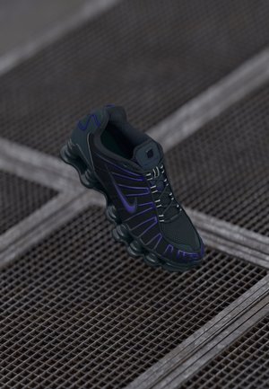 SHOX TL - Sneakers - dark smoke grey/court purple