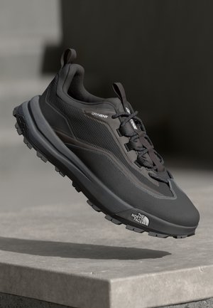 OFFTRAIL VE WP UNISEX - Športni copati - tnf black