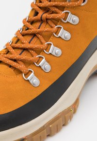 GANT HILLARK MID CUT - High-top trainers - curry