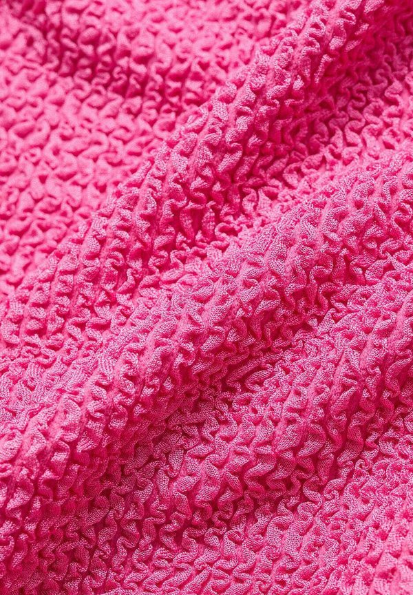 GETEXTUREERD - Swimsuit4