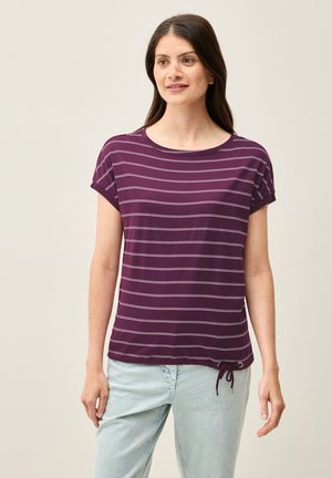 Top à manches courtes rayé violet avec un col rond et un cordon de serrage ajustable à l'ourlet. Tissu doux avec une coupe décontractée.